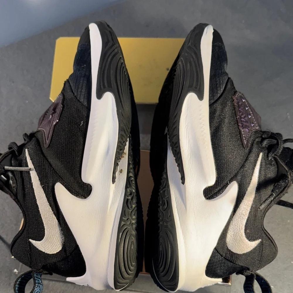 2021 Nike Zoom Freak 3 Project 34 Basketball shoes Size 5Y